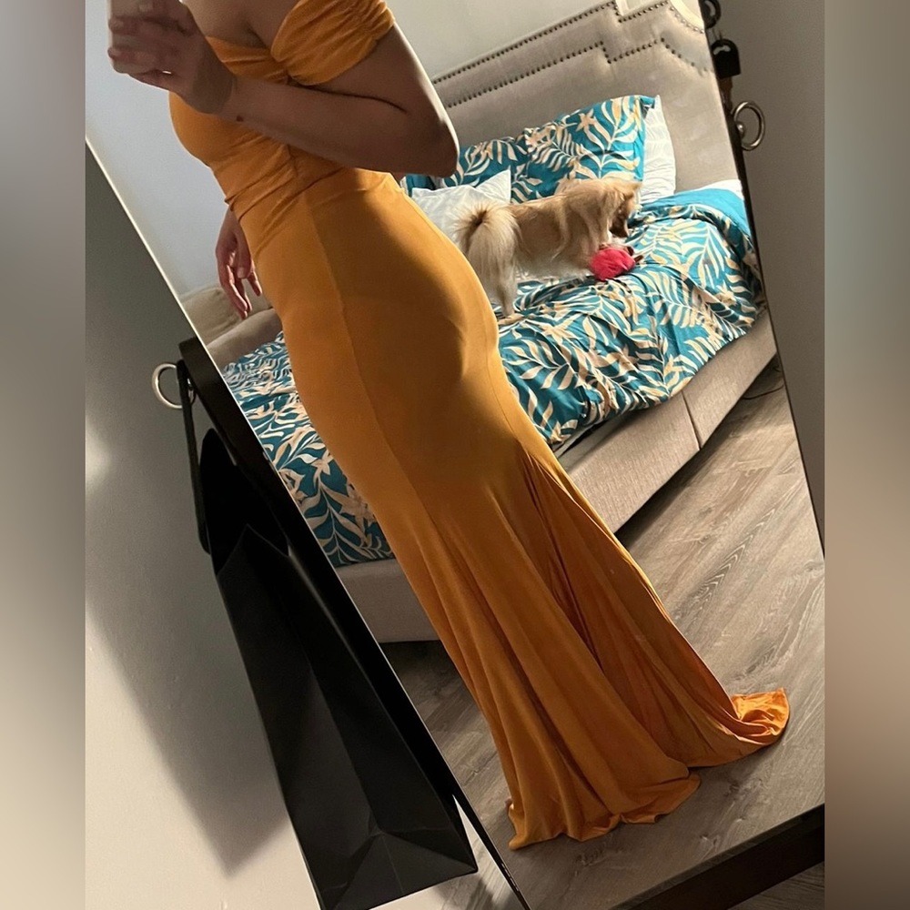 Missguided Orange Stretch Maxi Gown - Picture 2 of 2